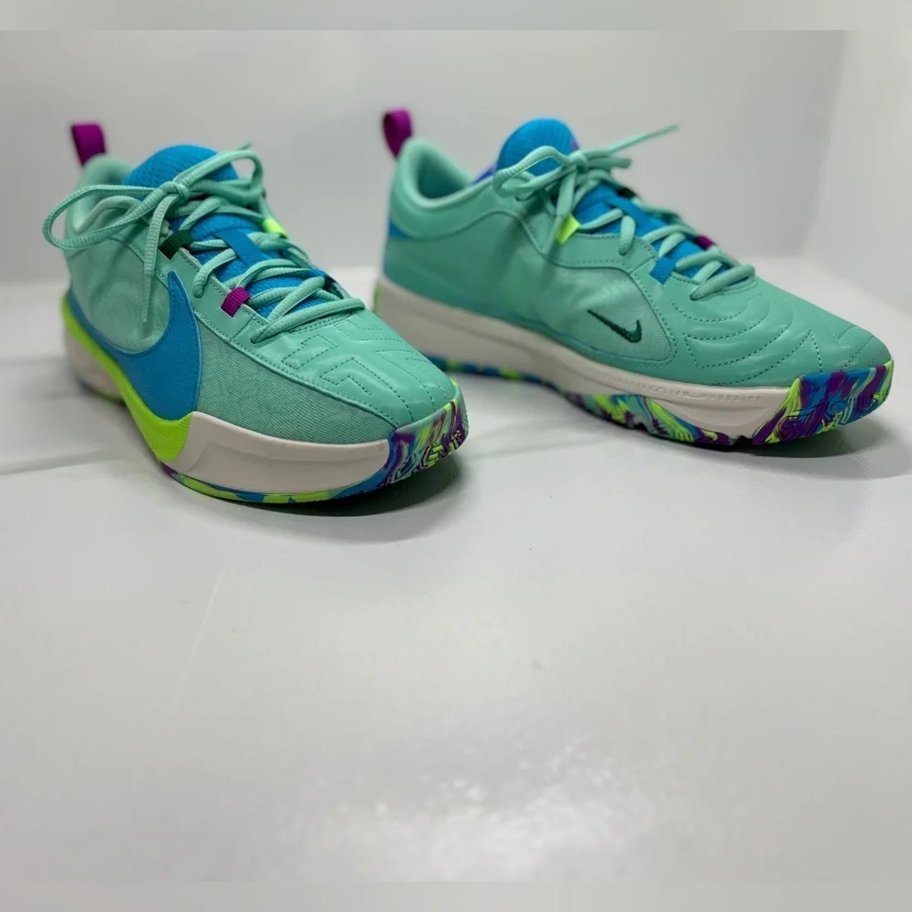 Nike Zoom Freak 5 GS “Emerald Rise / Blue Lightning” Size 7Y Multicolor Sole